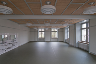 Betreuungsraum im Schulhaus Halde A (© Menga von Sprecher, Zürich)